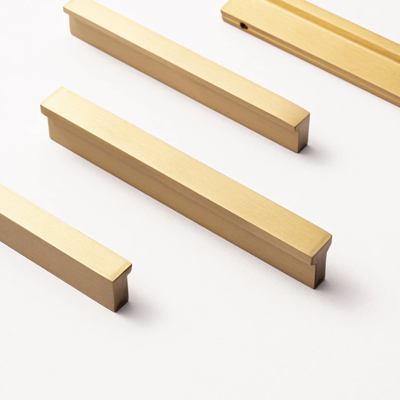 Long brushed brass furniture handle — supplier illustration 15