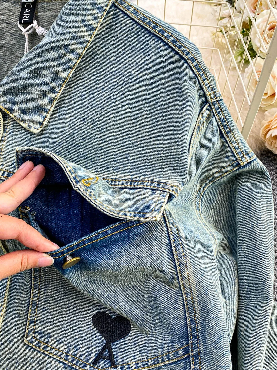 Chaqueta Vaquera Azul Vintage Entallada con Bordado, Manga Larga, Cuello Csero, Abotonada, Estilo Hoado para Mujer, Prim...