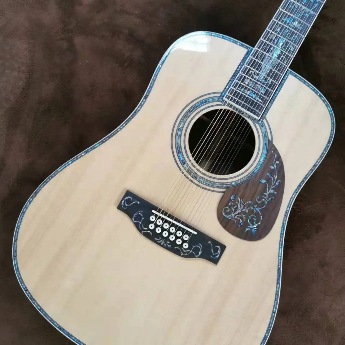 مزهرية كبيرة فاخرة مقاس 41 بوصة من الخشب الصلب، غيتار صوتي كامل على شكل أذن البحر مكون من 12 سلسلة على شكل أصابع