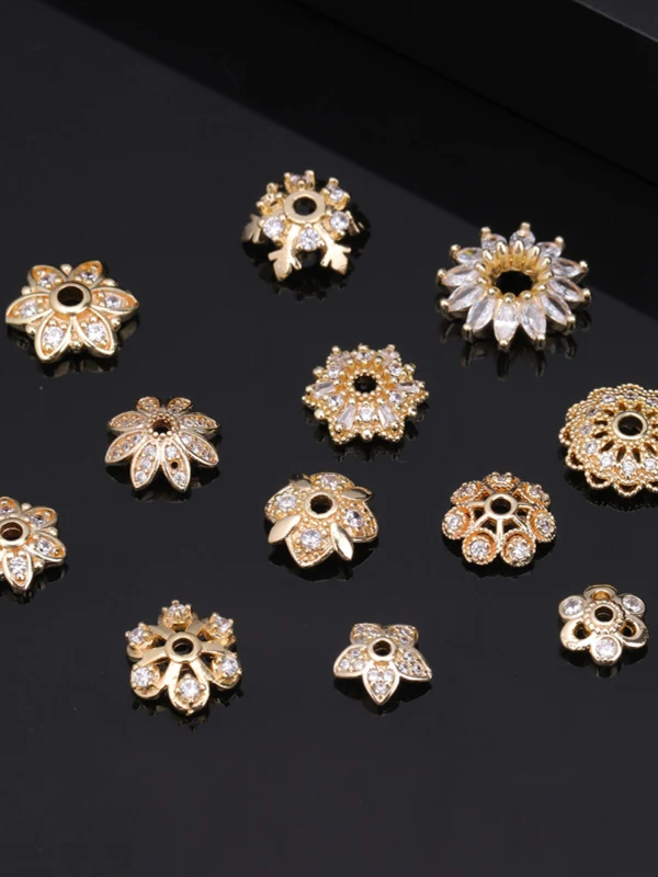 Perline Sp con fiore in zircone placcato oro 4 carati fatte a mano fai da te con perle Nelace Bracciale Accessori per gioielli Materiale Tappo floreale