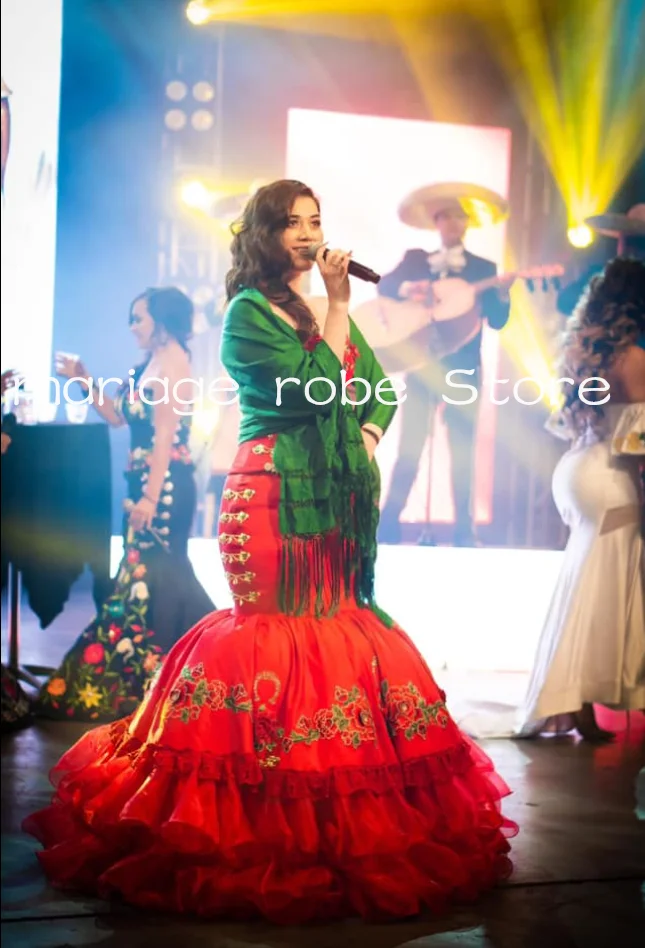 Rode Lange Zeemeermin Charro Mexicao Prom Formele Jurken met Groene Wrap 3D Bloemen Borduren Corset Avond Gala Jurk Aangepast