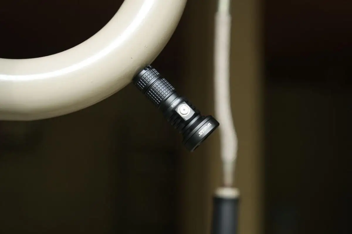 Mankerlight MC13 II Linterna LED SFT40 de 2000 lúmenes