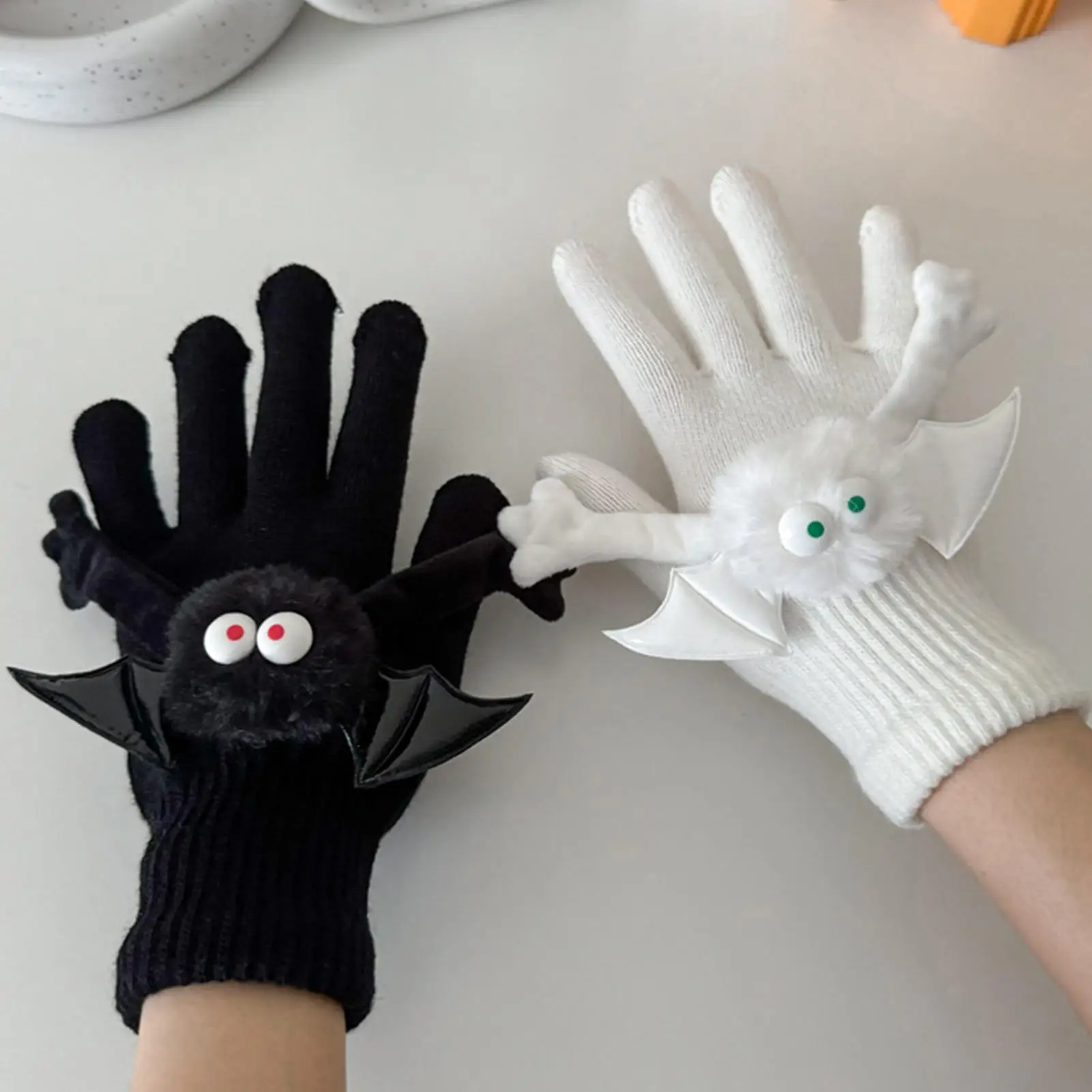 

Funny Bat Knitted Gloves Halloween Thermal Soft Gloves Mitten Hiking Running Winter Gloves Warm Elastic Comfortable Glove