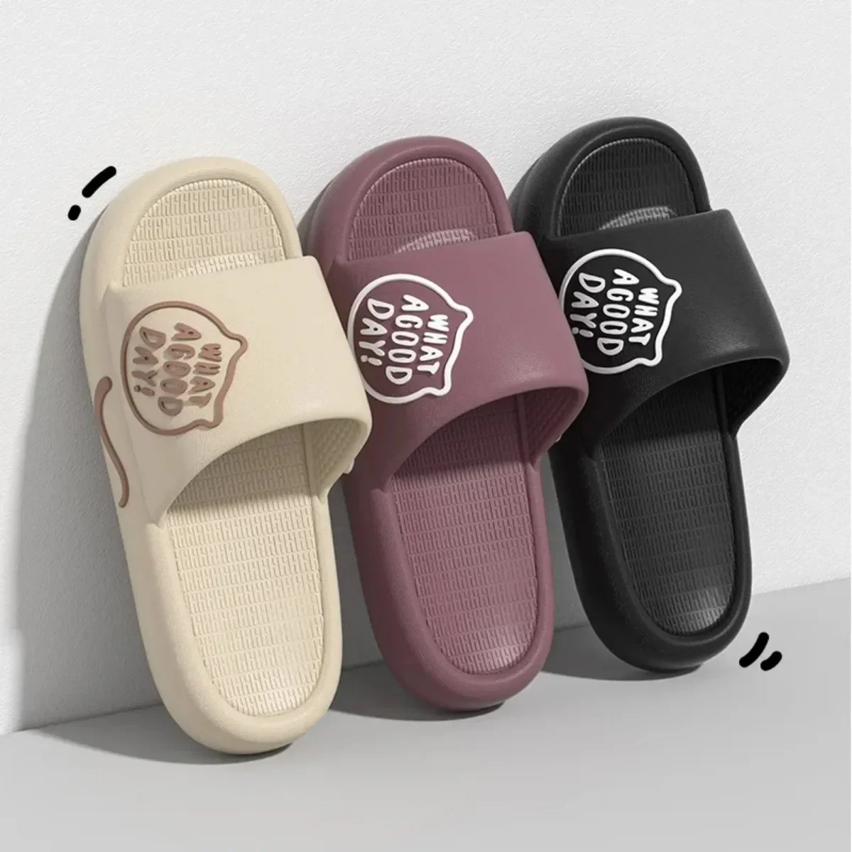 

Summer Cloud Women Letter Slippers Beach Slides Solid Color Mens Thick Sole Indoor Bathroom Anti Slip Shoes Couple Sandals