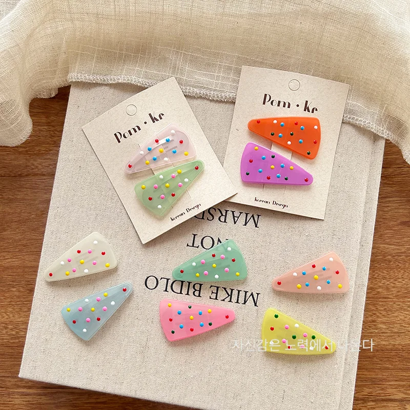 

2pcs/set Cute Jelly Color Hair Pin Korean Fashion Kids Girl Hair Clip Triangle Candy Sweet for Children BB's Clip Headwear