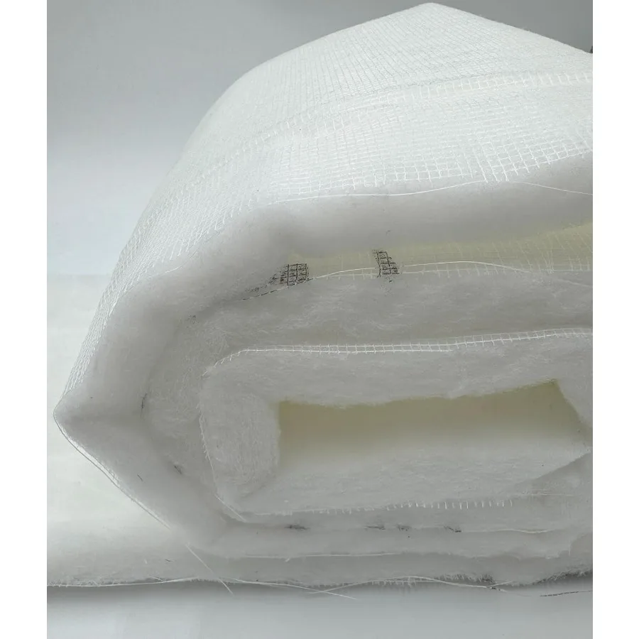 Filtre à air d'admission haute capacité pour plafond de cabine de pulvérisation dans les cabines de pulvérisation Downdraft avec une gestion efficace du flux d'air et un capuchon anti-poussière