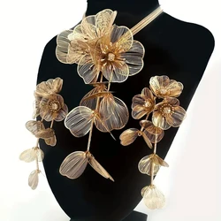 Handcrafted Floral Jewelry Set with Sparkling Rhinestones - Elegant Necklace and Earrings, Ideal for Parties and Night Clubs
