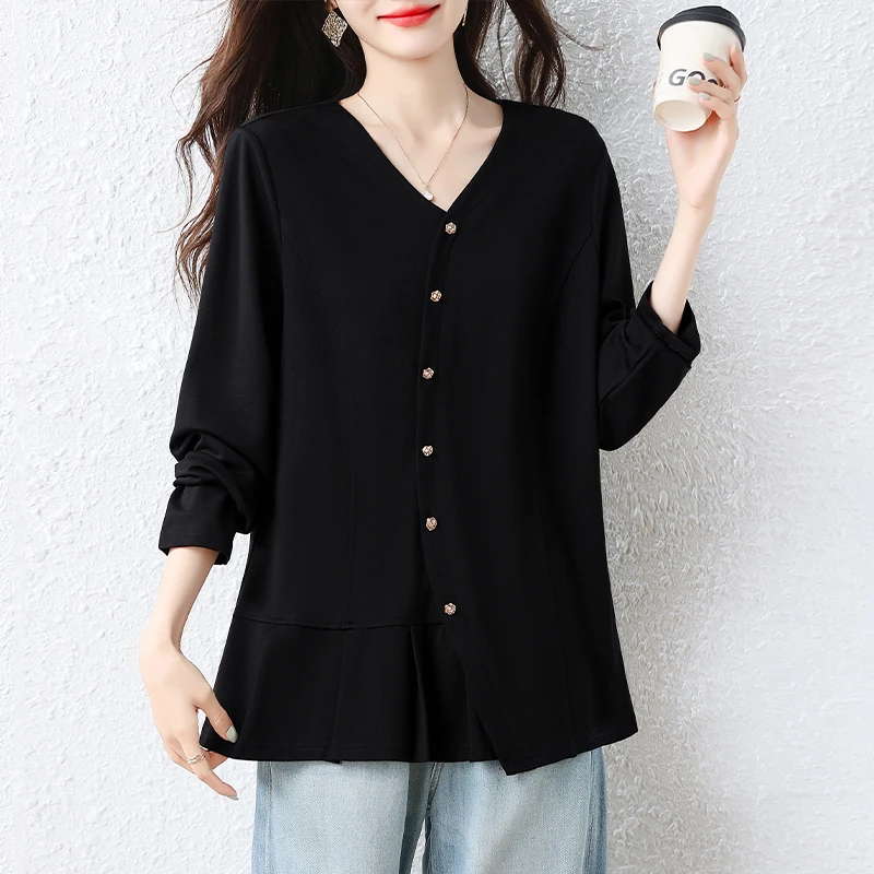 2026 V-neck Long Sleeved Top with Irregular Lotus Leaf Hem Loose Fit To Hide Flesh and Show Off Thinness Black Pullover Shirt