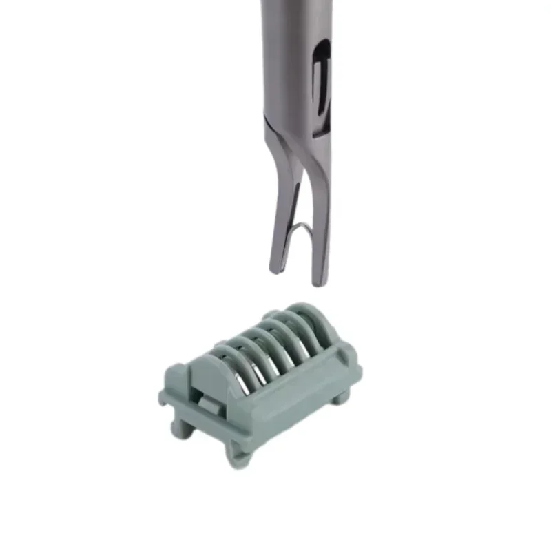 Titanium clips voor eenmalig gebruik Instrumenten Laparoscopische chirurgische metalen ligatieclip T300 T400-type