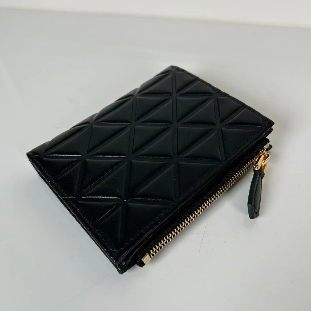 

Brand Discount Short Card Holder Wallet Crafted From Premium Calfskin Unisex Short Wallet Premium Gift Coin Purse 1ML050