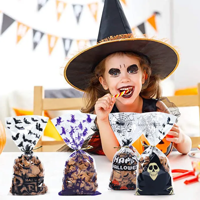 50pcs Halloween Cellophane Treat Bags Ghost Pumpkin Plastic Goodie Candy Bag for Kids Clear Snack Bag Halloween Party Decoration
