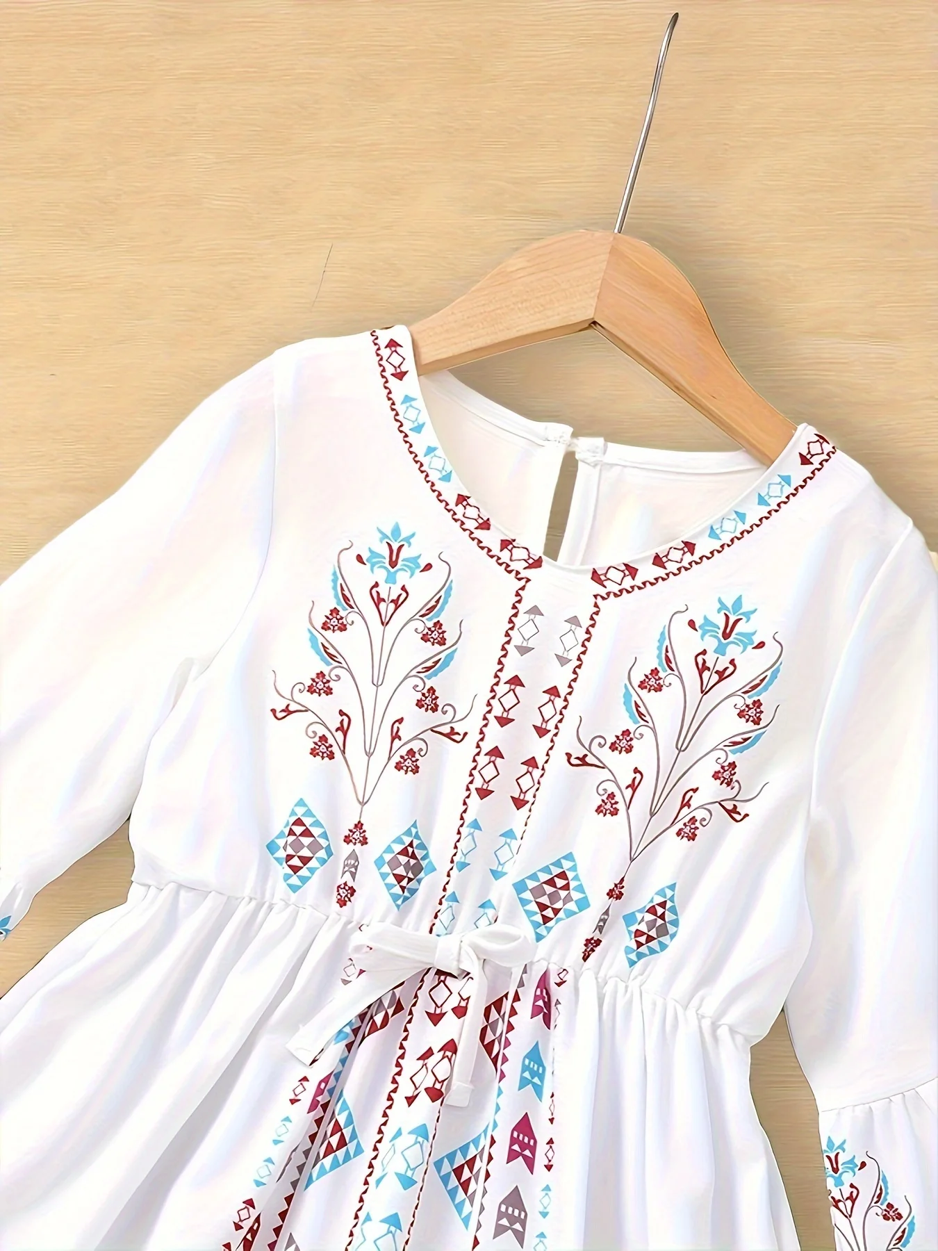 فستان بناتي للربيع والخريف بأكمام جرس ملابس عصرية للأطفال الصغار فستان بناتي للأطفال ملابس ربيع الخريف