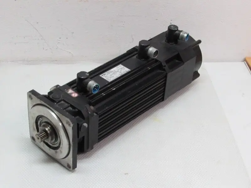 NEW MDFKSAG071-33 servo motor excellent condition-