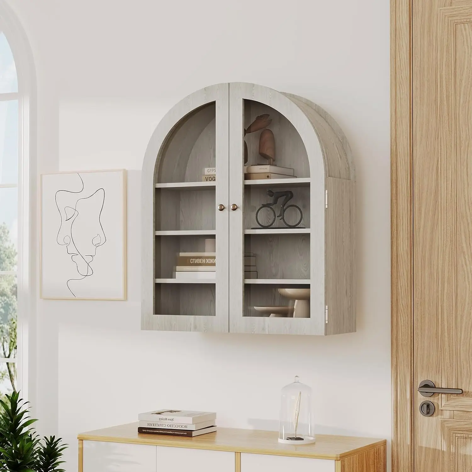 Gebogen wandkast, kleine aan de muur gemonteerde badkamerkast met glazen deuren en verstelbare planken, ruimtebesparende opbergruimte