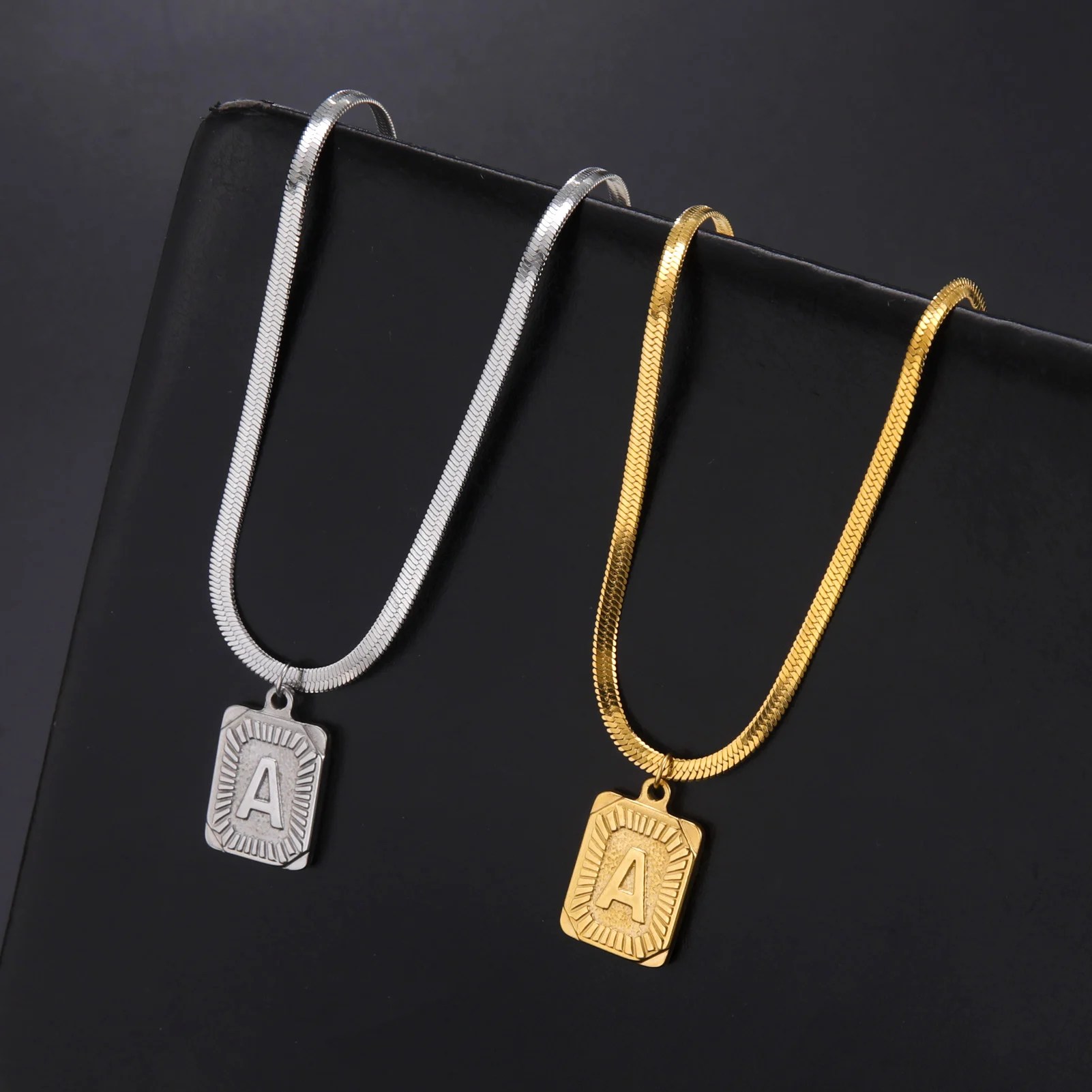 Amaxer Vintage Initial Letter Pendant Necklace For Men Simple Stainless Steel Cuba Link Charm  Square  Jewelry Couple