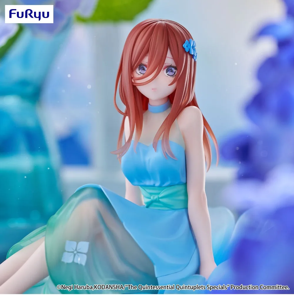 FuRyu Bloo-me! La Quintessenza Quintuplets Nakano Miku Figura Personaggio Anime Modello Giocattolo Ornamento da tavolo Regalo da collezione