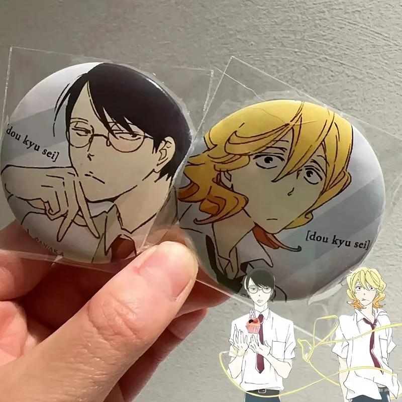 Anime Doukyuusei Rihito Sajo Hikaru Kusakabe Cosplay Brosche Metall-Abzeichen Schmuck Anstecknadeln Accessoires Kostüm Taschenornament – Detail 1