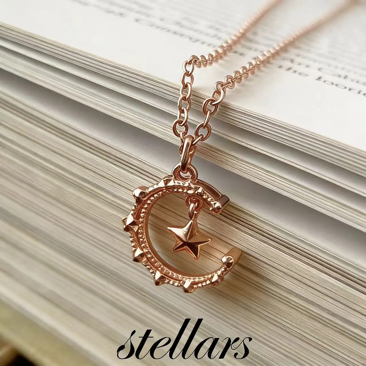 

Y2K Cute Star Moon Pendant Necklace Minimalist Elegant Stainless Steel Women's Jewelry Valentine's Gift Fashion Neck Accessory