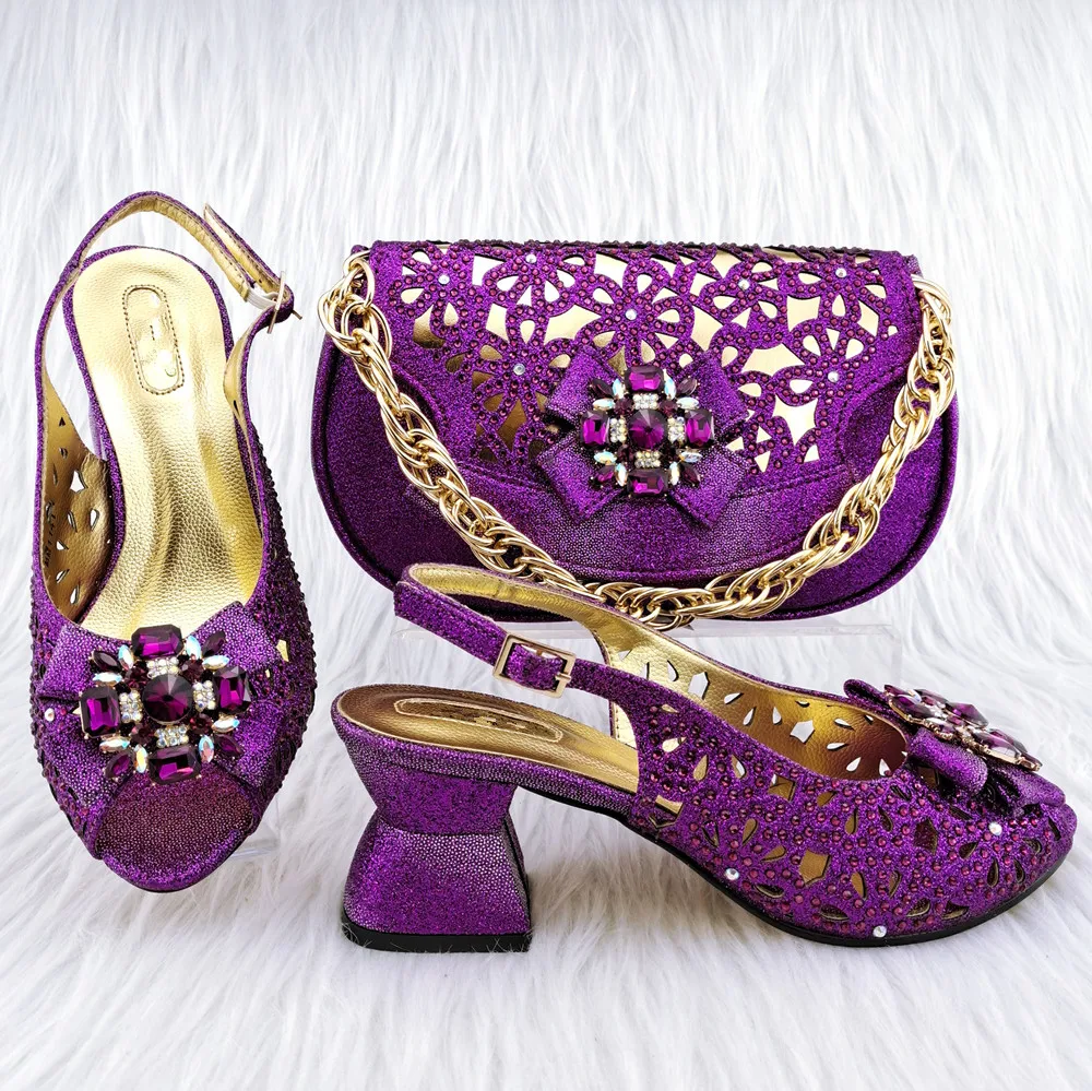 

Fashion Purple 6.8CM Med Heel Women Shoes Match Purse With Crystal Decoration African Dressing Pumps And Bag Set MM1141