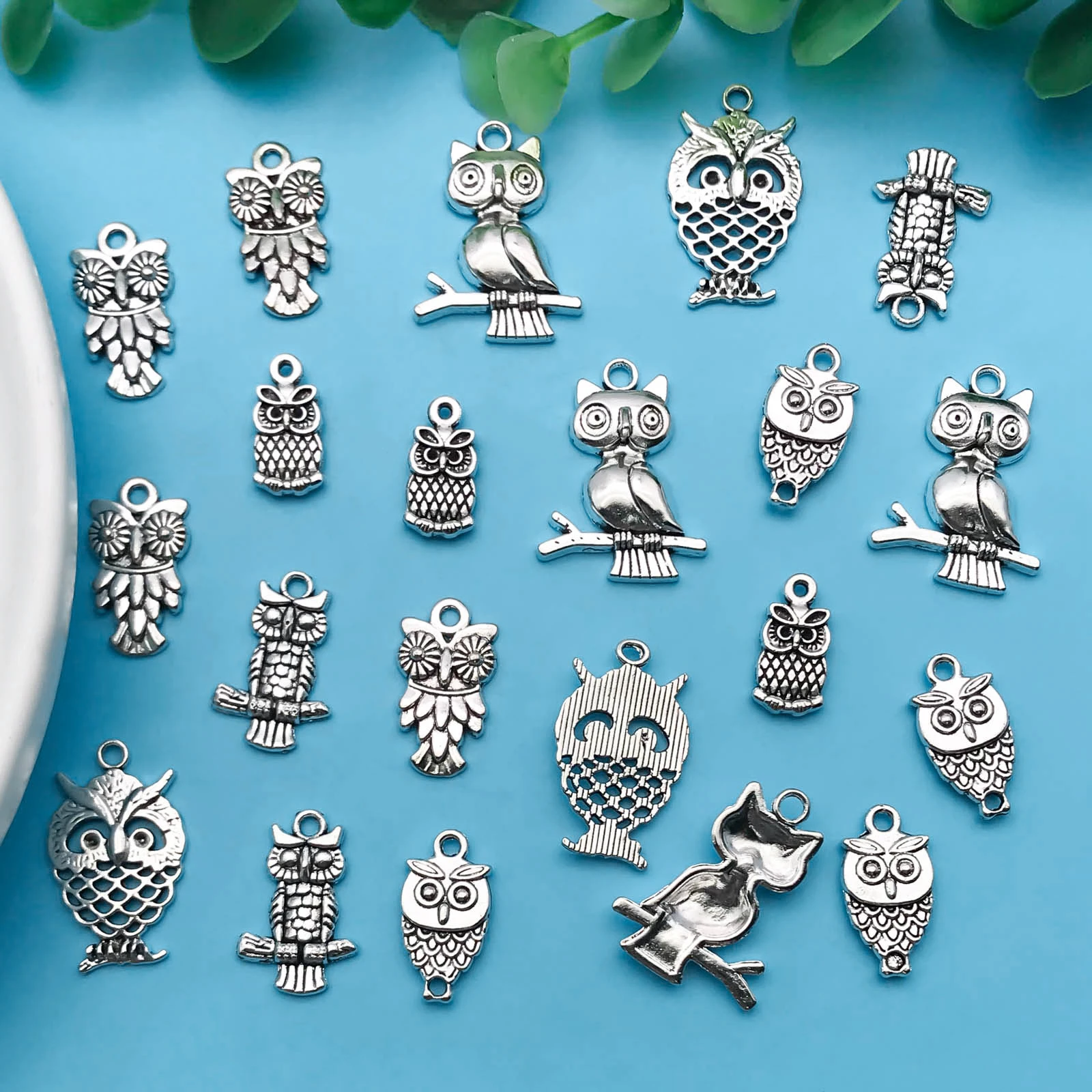 24Pcs Antique Silvery Owl Charms For DIY Jewelry Making Earrings Bracelet Necklace Handmade Jewelry Accessories