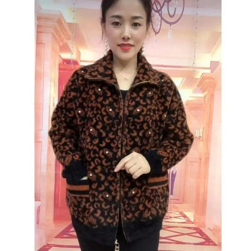 2026 New Middle Aged Elderly Imitation Mink Velvet Coat Women Fashion Leopard Print Knitted Cardigan Sweater Jacket Ladies Tops