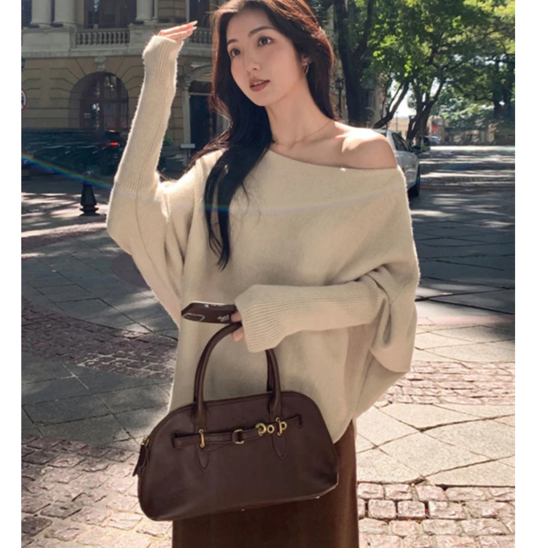 

Уличная одежда, нерегулярный вязаный топ на одно плечо, женский уникальный свитер с асимметричным воротником и рукавами «летучая мышь», новый однотонный теплый топ