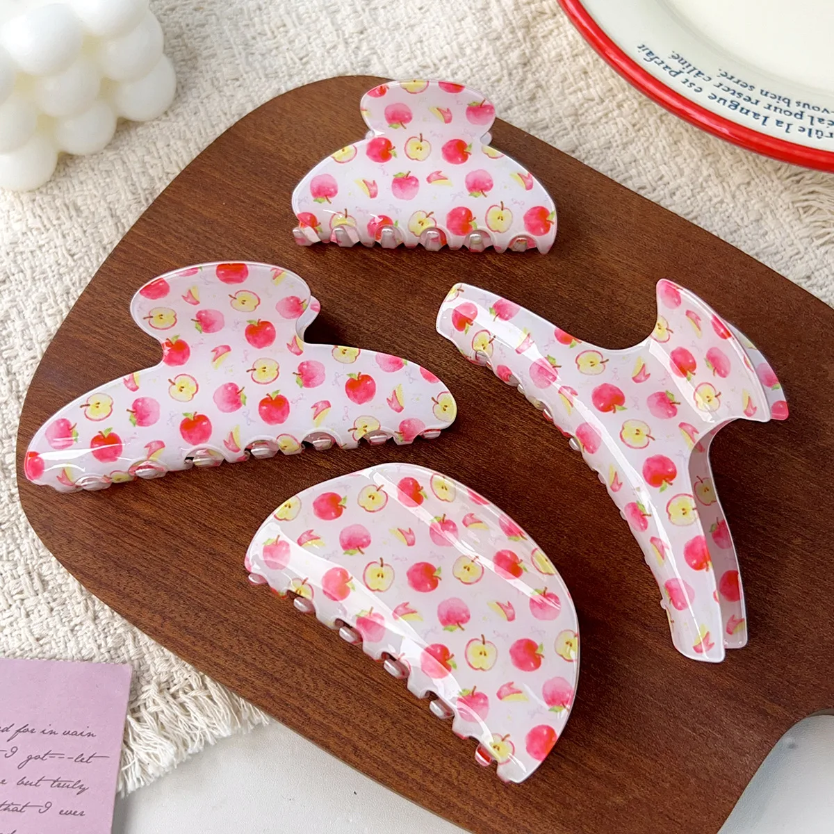 

4 Style Fashion Pink Apple Print Hair Clips Geometry Acetate Hair Claw Women Girls Hair Accessories Hair Barrettes Shark Clip