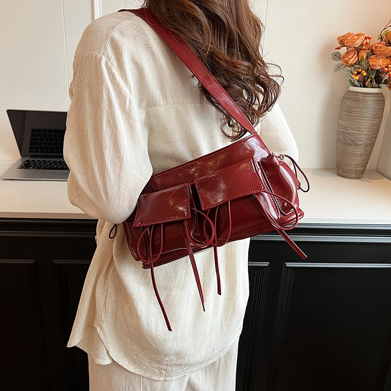 Sweet Girls Fashion Bow Shoulder Bag Soft Pu Leather Vintage Armpit Bag Large Capacity Multi-pocket Female Commuter Tote Bag2024