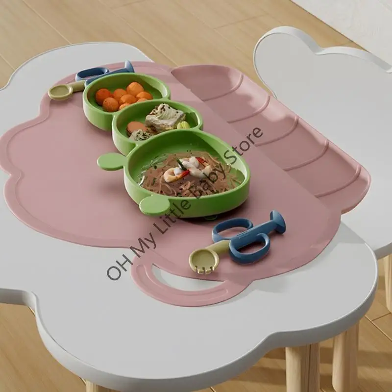

M76C Silicone Cloud Tablemats Placemat Travel Dinner Placemat Reusable Mat Feeding Plate with Catching Pocket