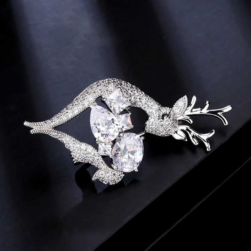 Korean crystal zircon deer brooch women's coat suit simple cardigan buckle pins jewelry