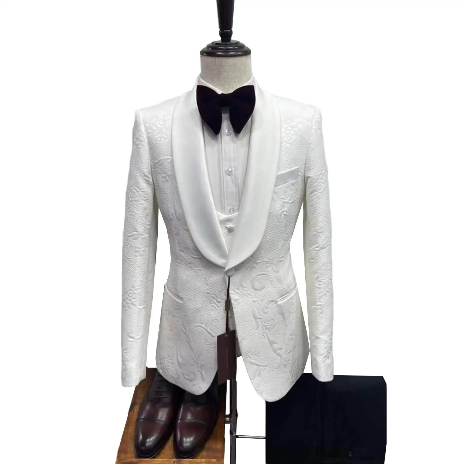 Tuxedos de mariage à motif 3D pour hommes, revers châle, un bouton, olympiques d'affaires pour hommes, vêtements de cérémonie pour invités, pantalons noirs, 3 pièces