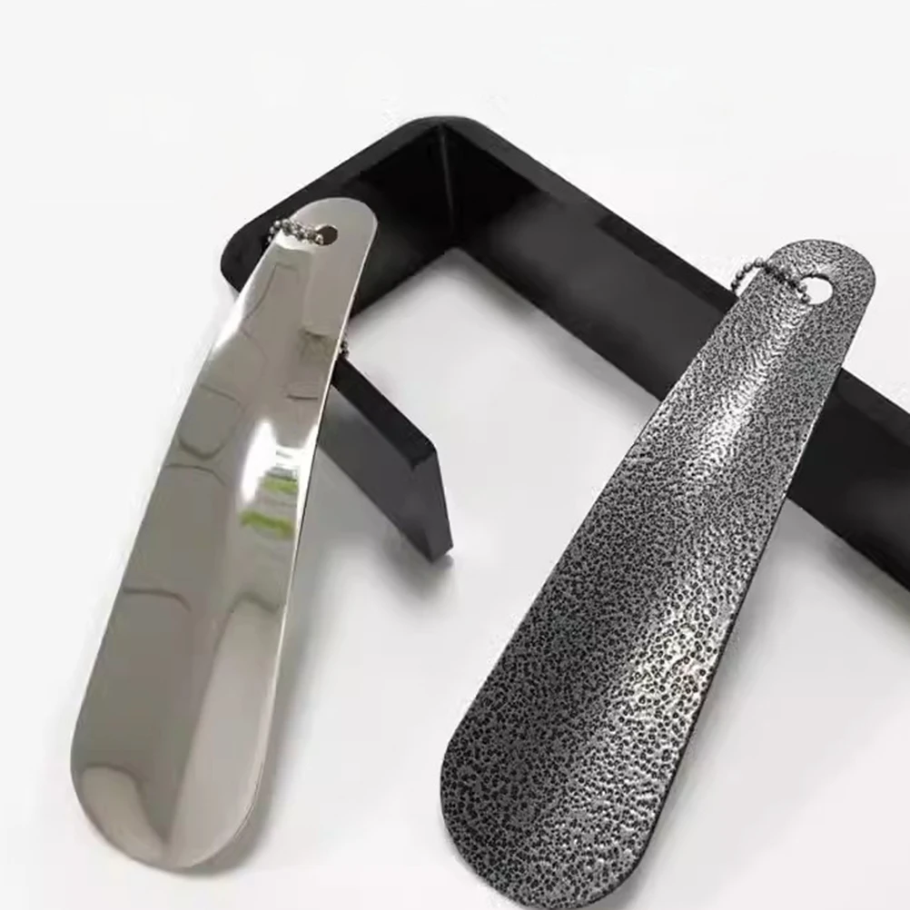 

4Pcs Stainless Steel Shoe Horn Keychain Portable Travel Shoe Lifting Helper Short Handle Shoehorn for Men Women Seniors Boot Use