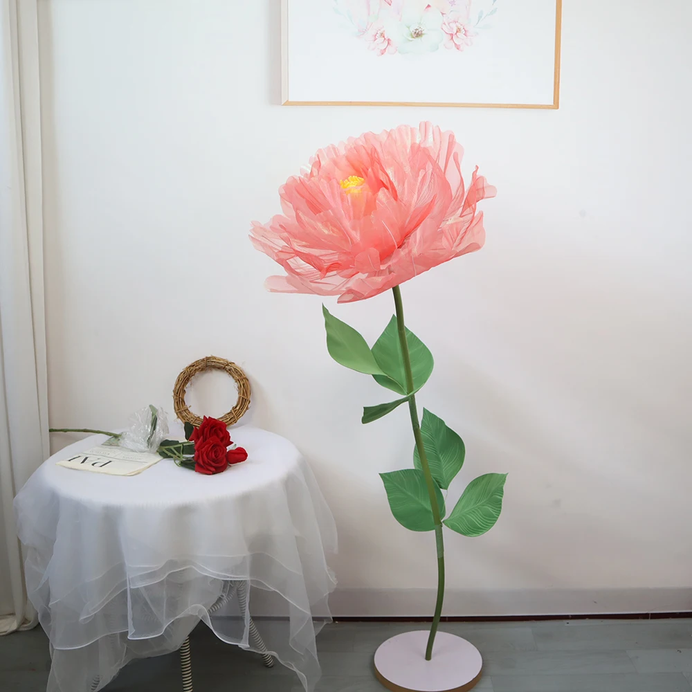 Set di peonie artificiali con grande serigrafia, fiori finti, decorazioni pasquali, posizionamento del pavimento del soggiorno, oggetti di scena fotografici