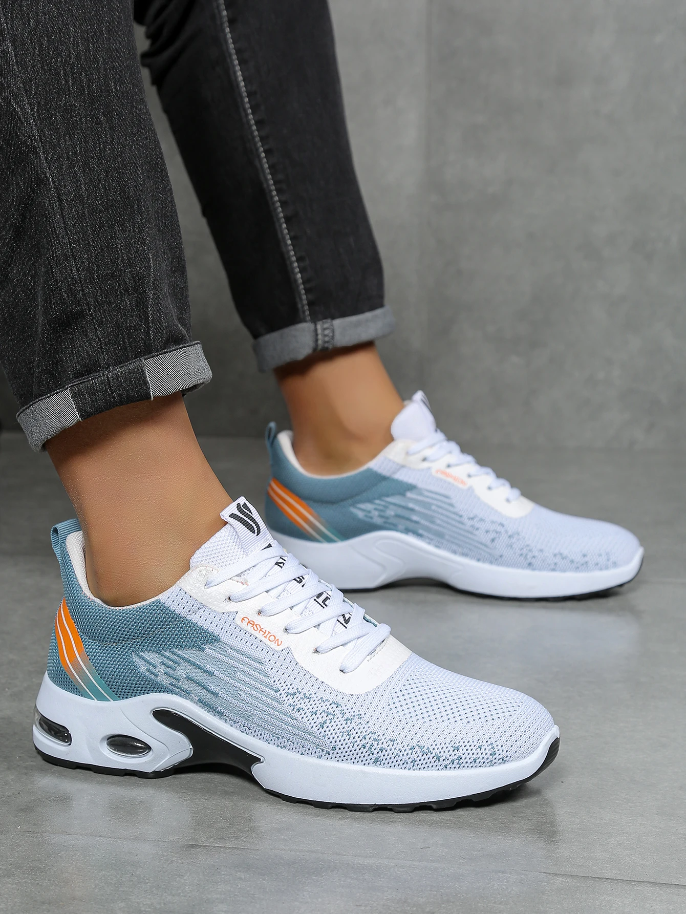 Atmungsaktive Schnür-Laufschuhe für Herren, Gestrickte Mesh-Freizeitschuhe, Bequeme Schuhe mit Gepolsterter Sohle für den Täglichen Gebrauch – Detail 16