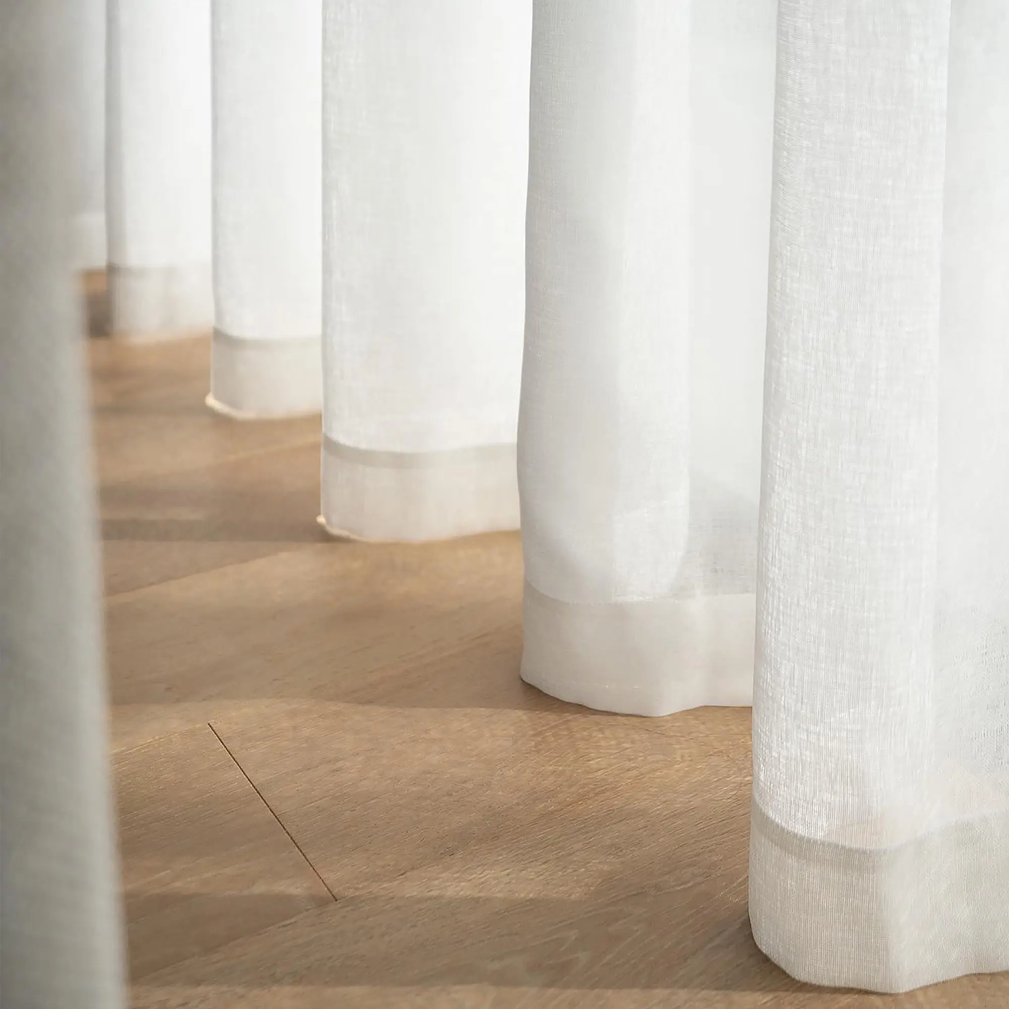 Cortinas transparentes premium para sala de estar: filtrado de luz y privacidad elegante. Tela de gasa moderna. Envío gratis. Compre ahora.