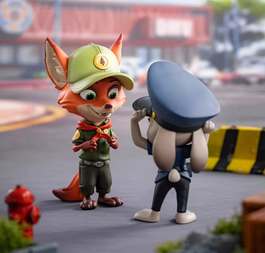 فيلم Zootopia الحيوانات أرنب جودي هوبس الثعلب نيك وايلد غاري ثعبان سيارة مكتب الديكور الشكل لعب لعيد ميلاد عيد الميلاد عيد الميلاد
