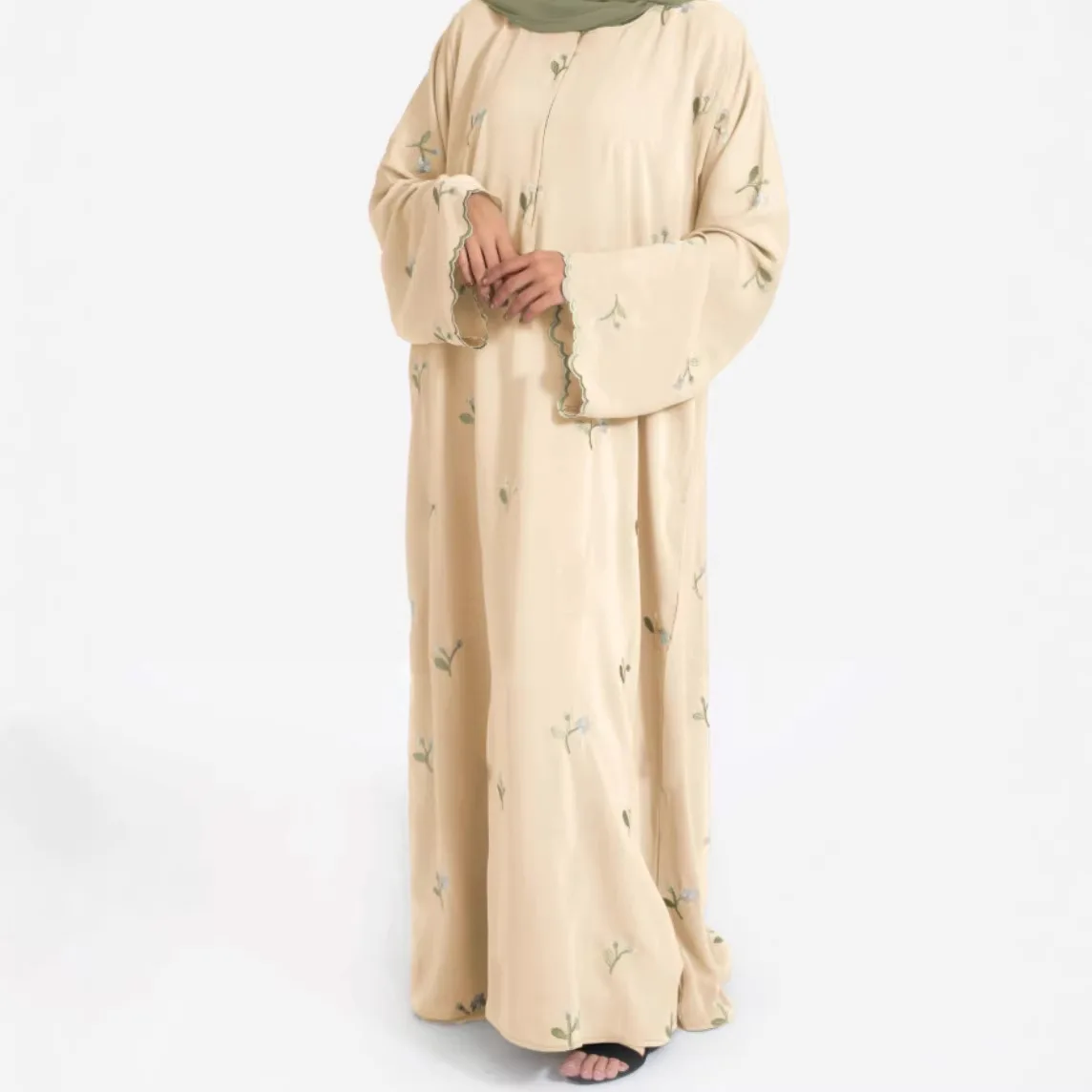 

New pullover Muslim women's luxurious and fashionable dress with floral print and embroidered cuffs, loose oversized Dubai dress