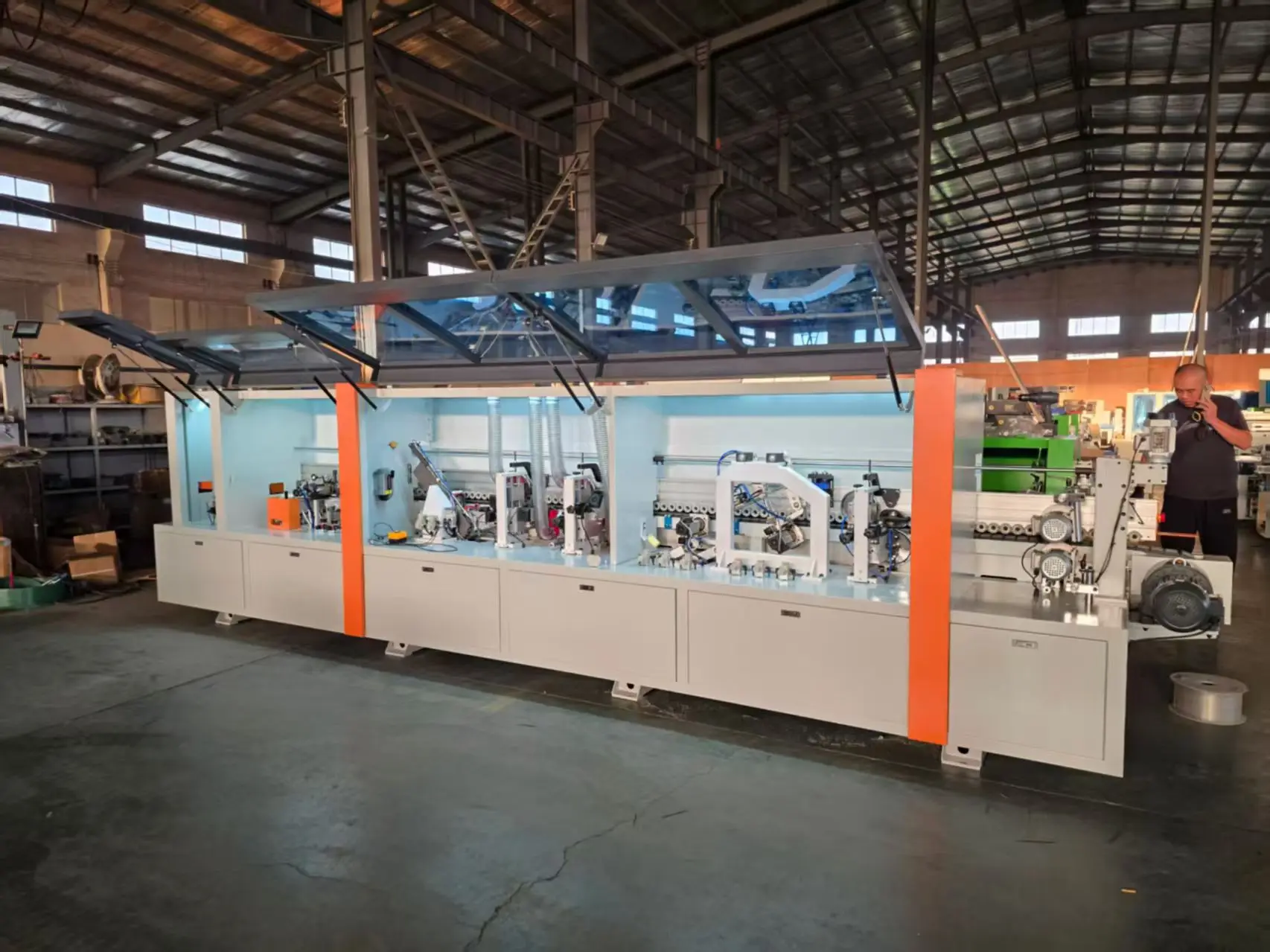 Round Corner Trimming Automatic Edge Banding Machine Woodworking Machine Edge Bander Machine