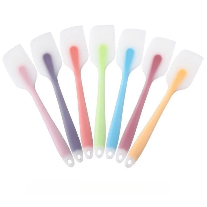 

Translucent Integrated Silicone Scraper Whipping Cream Spatula Cake Butter Spatula Baking Tool