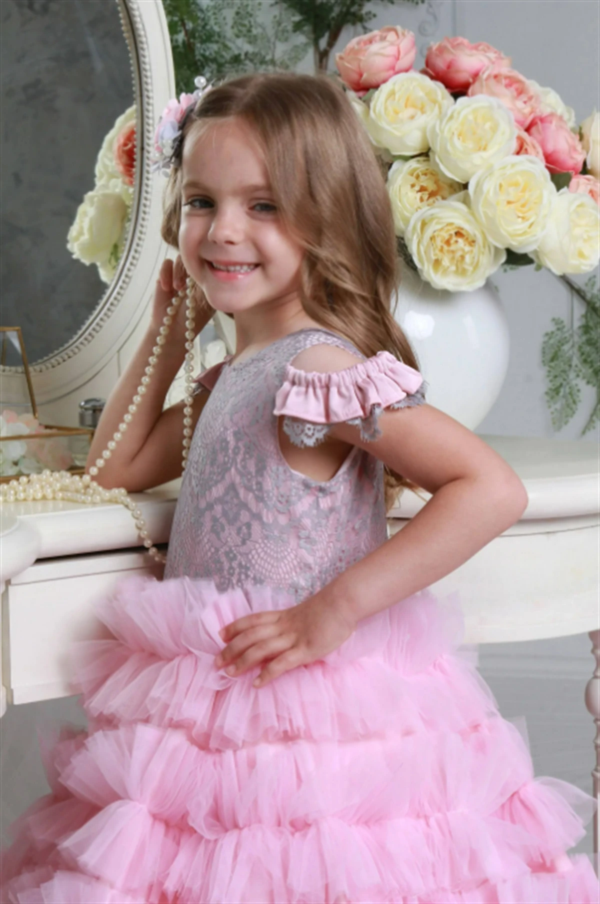 

Flower Girl Dress Pink Layered Tulle Lace Wedding Elegant Flower Child's First Eucharist Birthday Party Dress Girl Gift