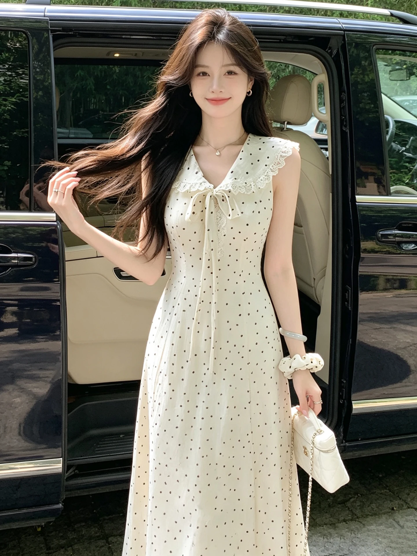 

Korean Style Gentle Miss Dot Print Sleeveless Dress Women Summer Knot Doll Collar Maxi Skirt A-Line Silhouette