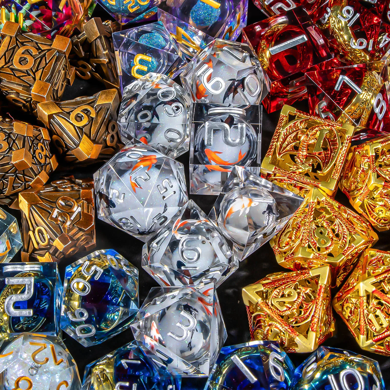 مجموعة نرد متعدد السطوح من Mystery Box DND - نرد D20 & D60 من الراتنج الأساسي السائل - صندوق أعمى فردي للزنزانات والتنينات