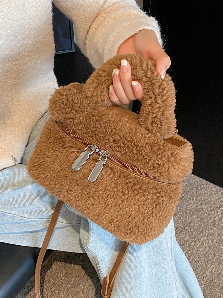 Plush Handbags for Women Autumn Winter New Large Capacity Lamb Wool Crossbody Bag Casual Simple Square Mobile Phone Bag