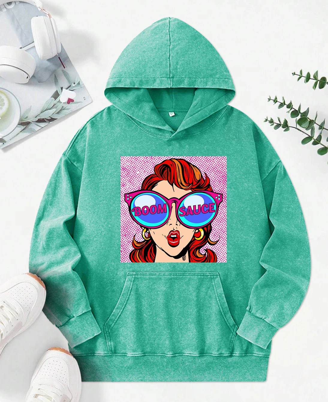 A Fashionable Ladies Wearing Sunglasses Print Women Washed Hoody Autumn Loose Streetwear Trendy Cotton Hoodie Soft All-Match Top