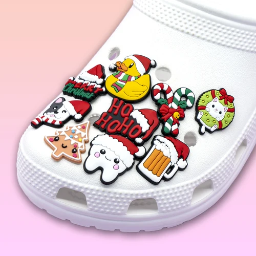 Imagen 2 del producto 1/20 Uds. Decoración de zapatos de Papá Noel para sandalias, accesorios de zapatos de hombre de jengibre de Navidad, dijes, regalo para niñas y niños, se adapta a todos los zuecos