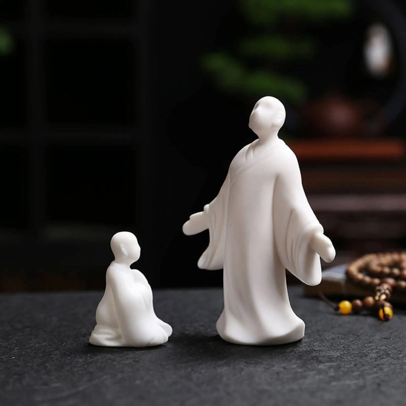 White Porcelain Monk Statue High-Temperature Fired White Porcelain Statue Miniature Buddha Figurine Semi-Transparent