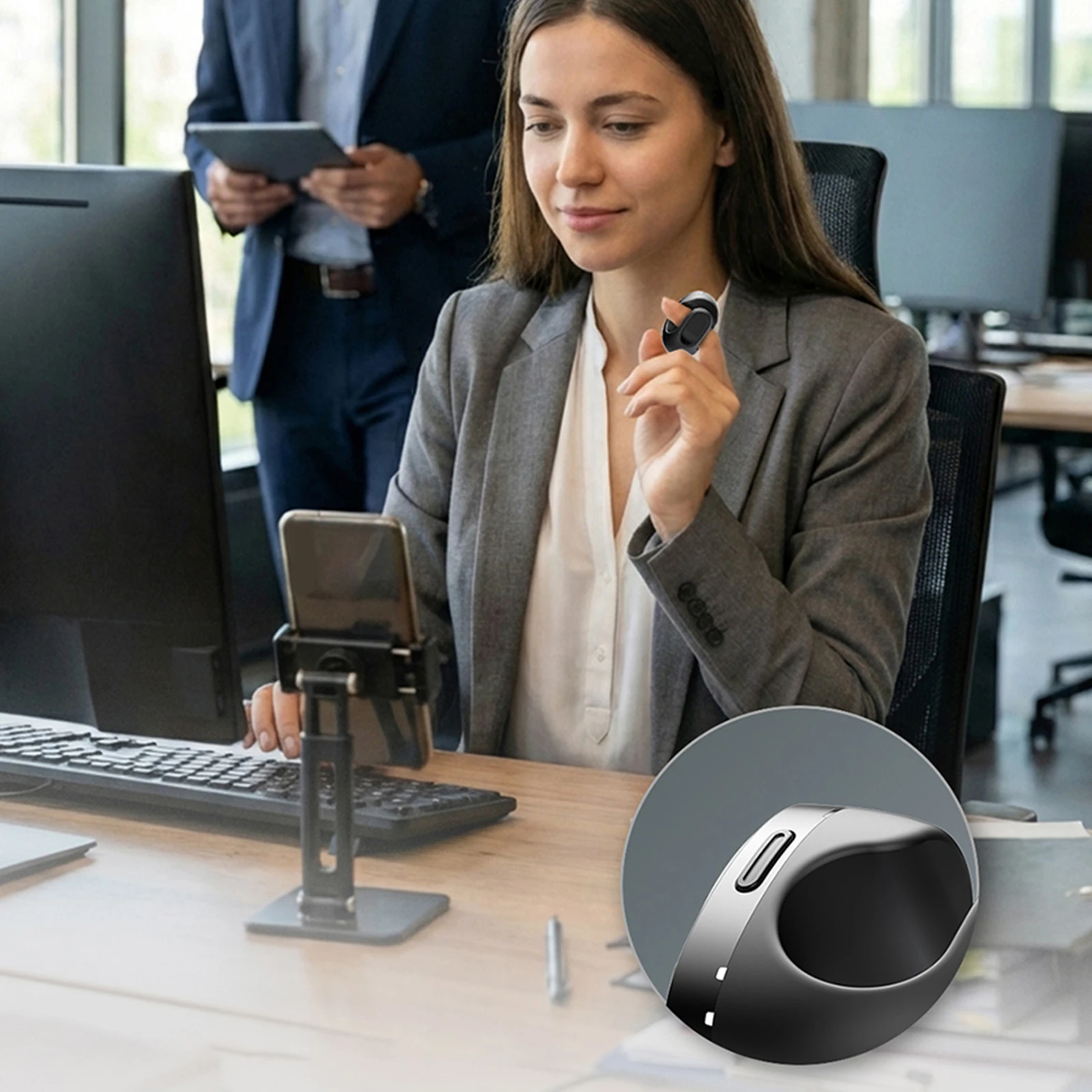 Bluetooth-compatible 5.3 Finger Ring Mouse Wireless Page Turner Phone Scrolling Ring Remote Control for Android Tablet and