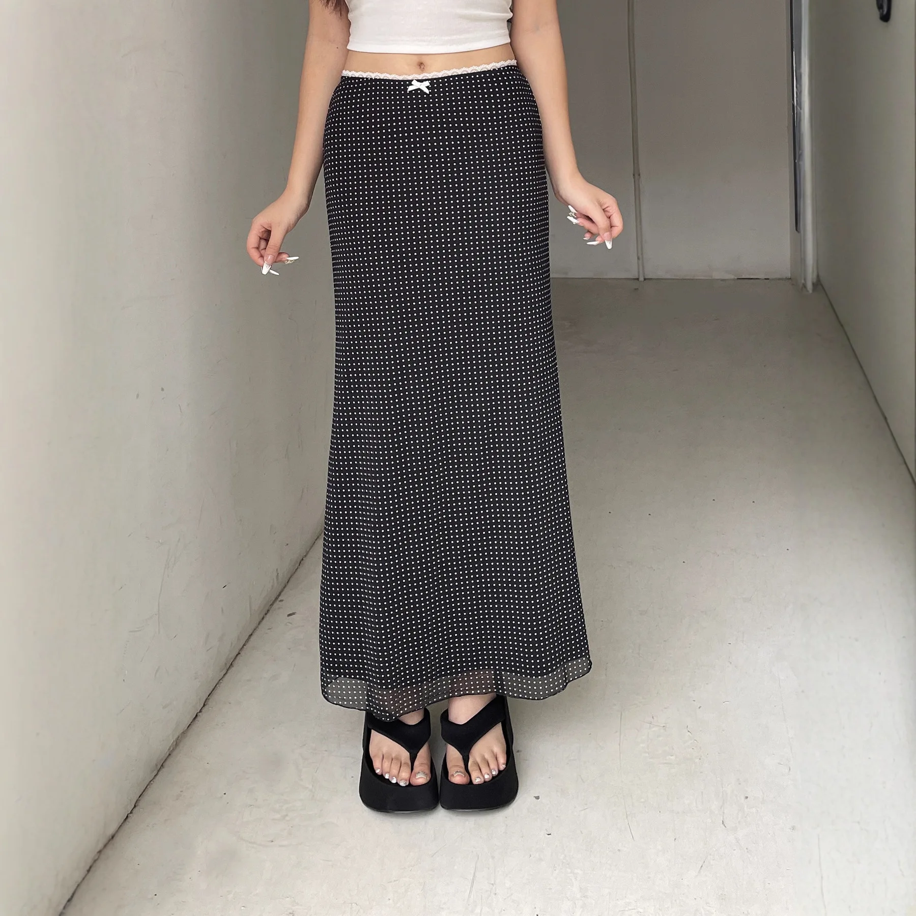 

Zeyla French Elegant Women's Polka Dot Lace Waist Bodycon Maxi Skirt - Sexy Casual Flattering Long Skirt for Daily & Party Wear