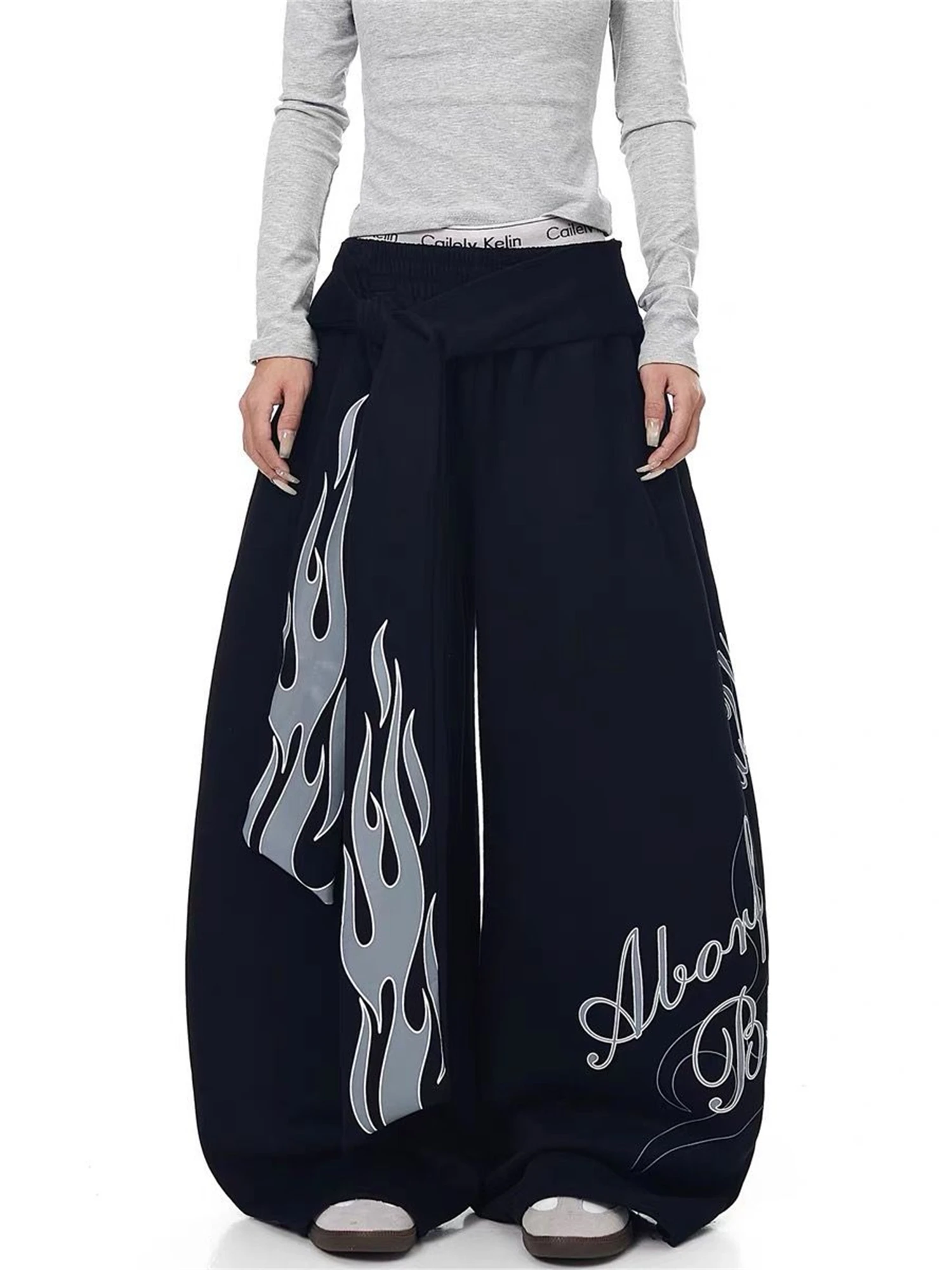 Damskie spodnie baggy w stylu Y2K z nadrukiem płomieni, luźne spodnie z szerokimi nogawkami w stylu streetwear z unikalnym wiązaniem, codzienne spodnie w stylu hip-hop.