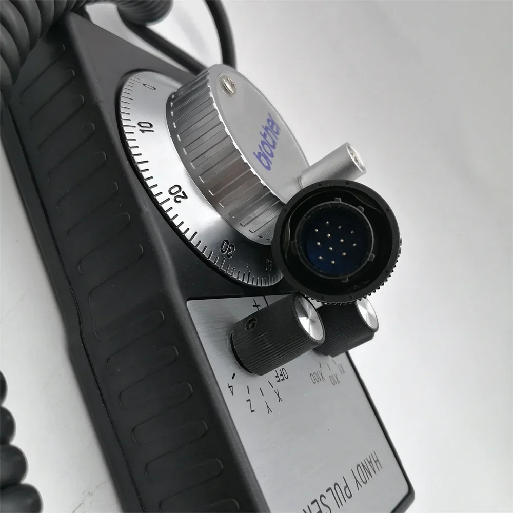 عجلة يدوية جديدة HP-V01-2Z1 PL0-300-34E لأدوات الآلات